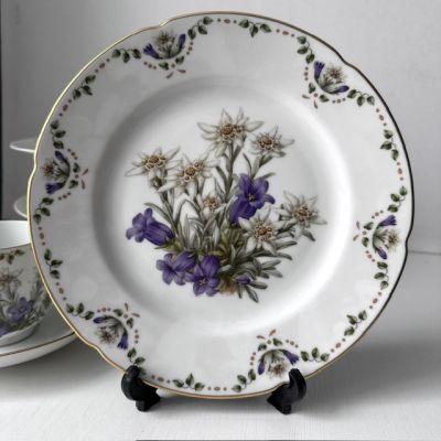 Тарелка Franklin Porcelain Альпийские цветы Edelweib 20 см фарфор Германия