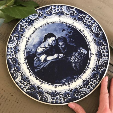 Тарелка блюдо Delft по мотивам картины ренесанс