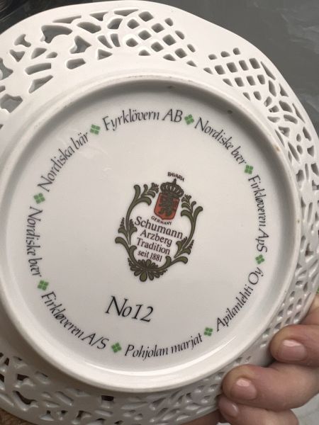 Тарелка Schumann Arzberg Tradition № 12 Вишня 19 см Германия