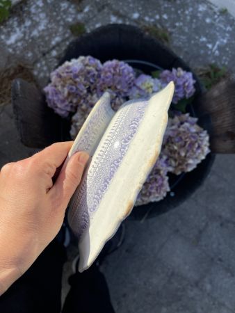 Блюдо на ножке Rorstrand Spets 25 см лиловый Швеция  