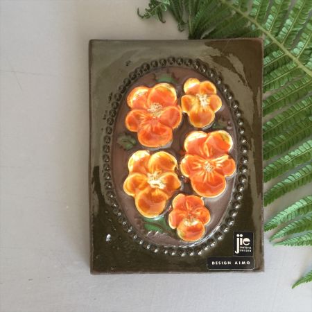 Панно изразец с подвесом Оранжевые цветы керамика 