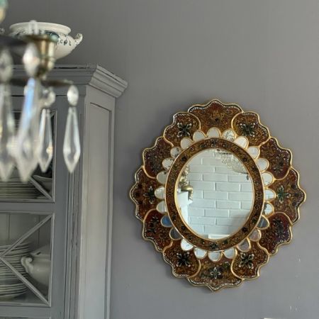 Зеркало с окладом в технике иконной живописи 