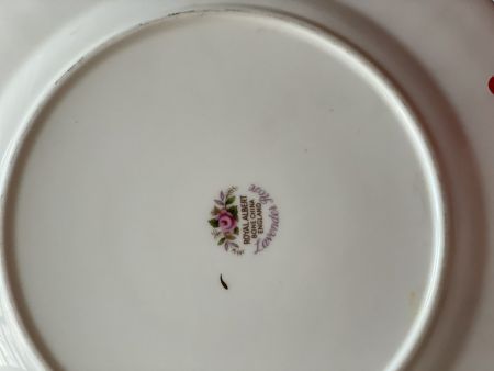 Тарелка 18 см Lavender Rose Royal Albert Англия