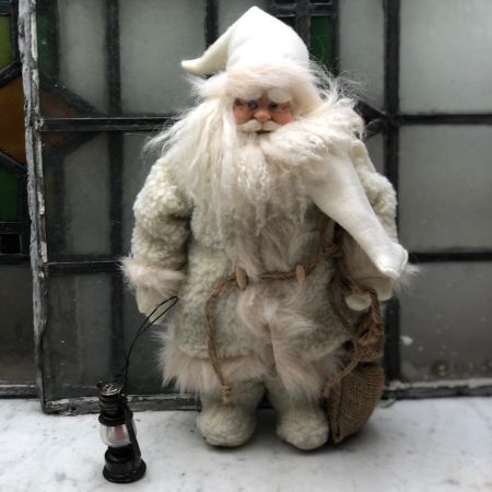 Статуэтка Дед Мороз европейский 32 см 