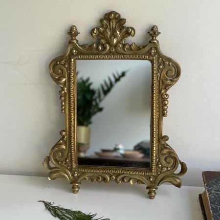 Зеркало старинное в латунной раме 25х31 см