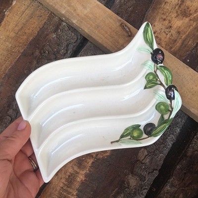 Блюдо для закусок Bassano, олива, Италия с дырочками для зубочисток