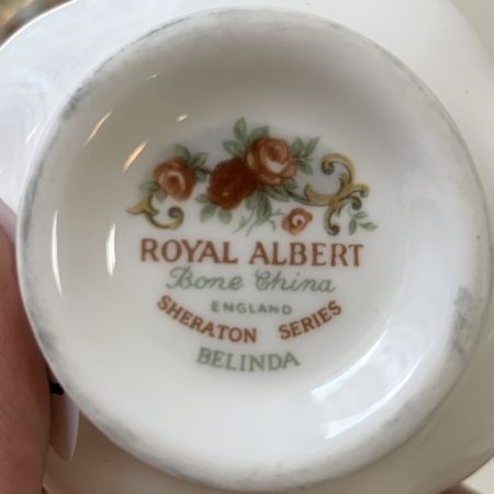 Чайная и кофейная пара Royal Albert Sheraton Belinda 1964 комплект 2 шт.