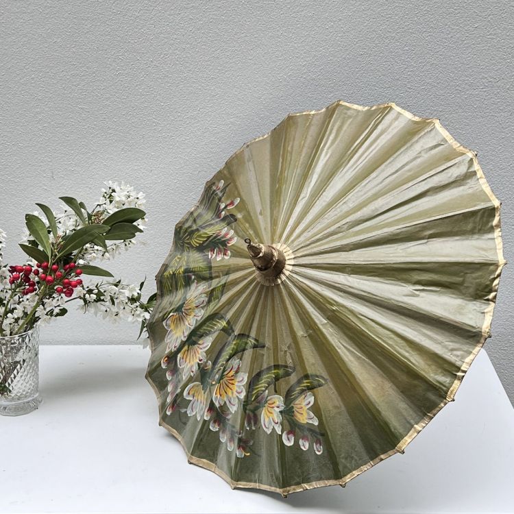 Зонт Япония складной бумажный на деревянной ручке