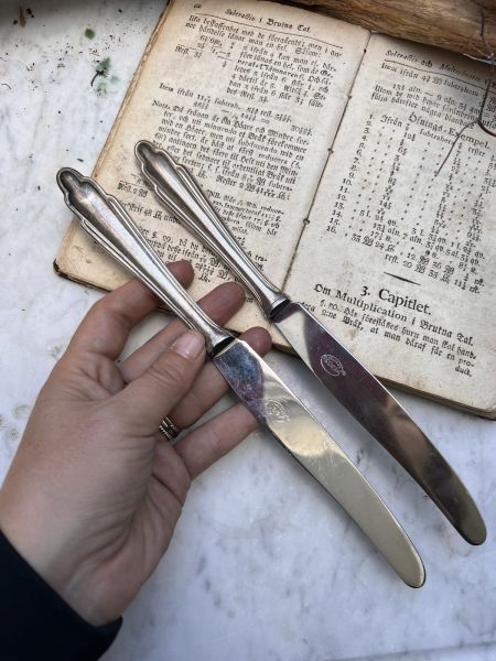Нож столовый 25 см мельхиор лезвие сталь