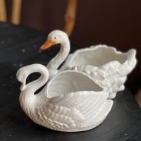 Кашпо Лебедь 18 см керамика