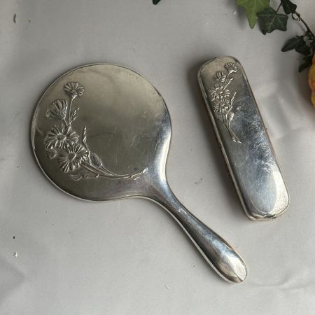 Зеркало и щетка Модерн Арнуво набор 2 предмета серебрение