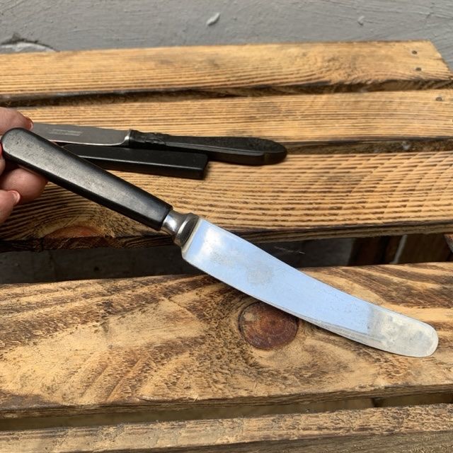Нож столовый 21 см сталь ручка бакелит