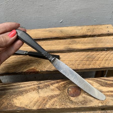 Нож столовый Gero 21 см сталь ручка бакелит