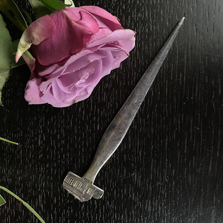 Нож для бумаг мельхиор с гравировкой
