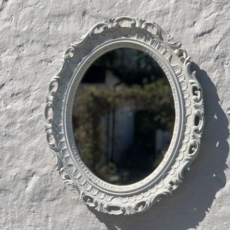 Зеркало 66 см белое овальное 