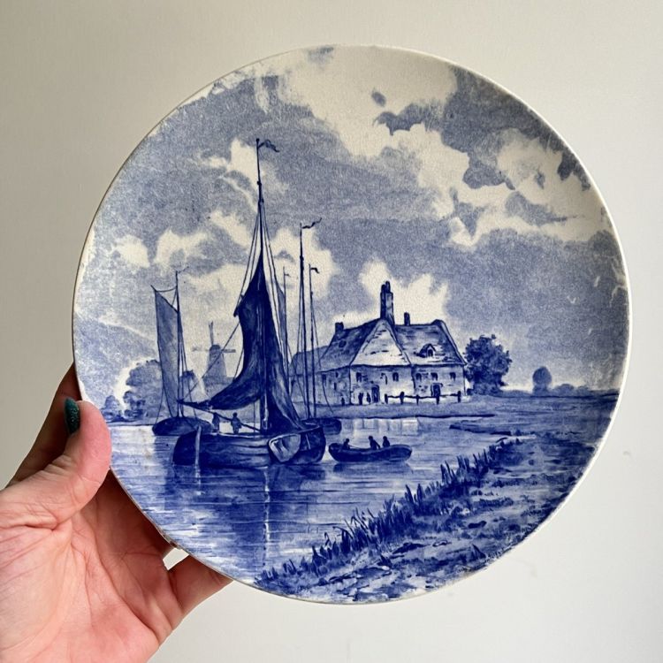 Тарелка Maestricht 100 лет Societe Ceramique Голландия 21 см 