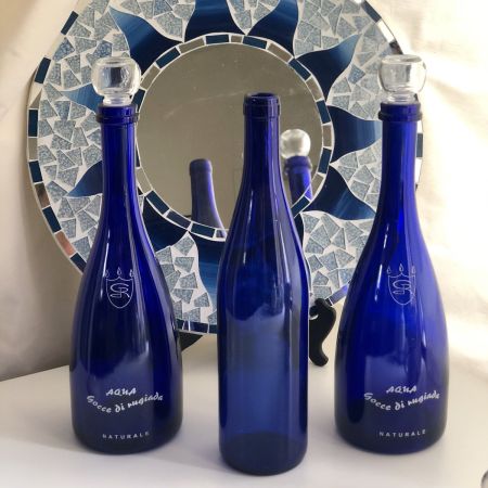 Бутылка  Вода синее стекло