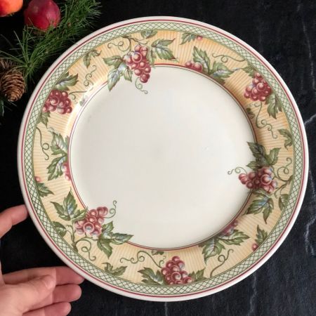 Тарелка 26 см Staffordshire Tableware Англия