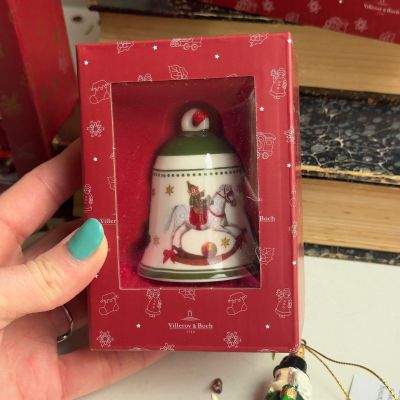 Колокольчик ВиллеройБох My Christmas Tree зеленый 8 см