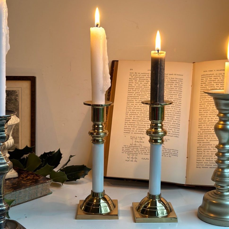 Подсвечник 19 см латунь с белой бакелитовой вставкой