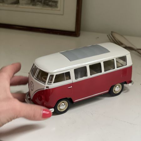 Модель автобуса Volkswagen 1962 г.