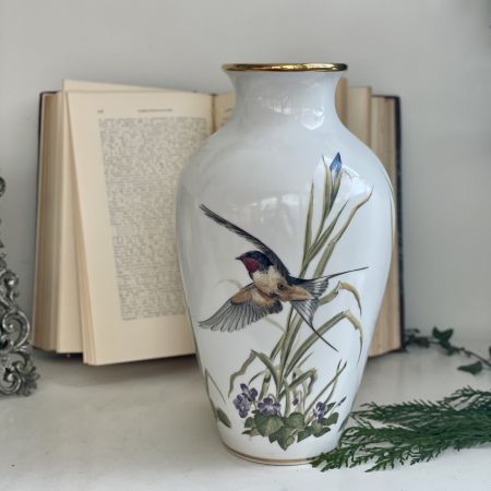 Ваза Franklin Porcelain 1980 The Meadowland Bird Vase уценка