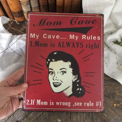 Табличка декоративная металлическая Mom Cave