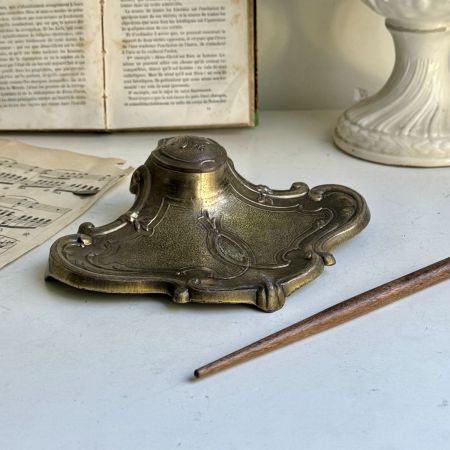 Чернильница старинная Франция латунь без чашечки 27 см 