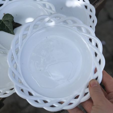 Тарелка пирожковая 17 см с ажурным краем стекло