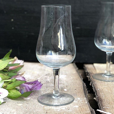 Хрустальный бокал для коктейля или пива