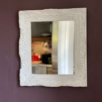 Зеркало в резной деревянной раме 43х37 см