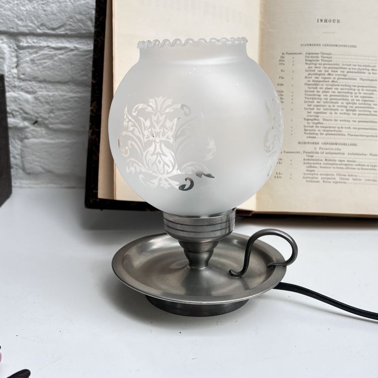 Светильник ночник олово со стеклянным абажуром