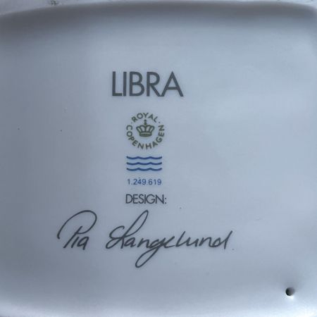 Статуэтка Libra Знаки Зодиака Royal Copenhagen фарфор