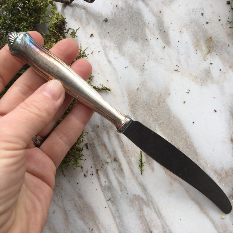 Нож столовый 20 см мельхиор сталь