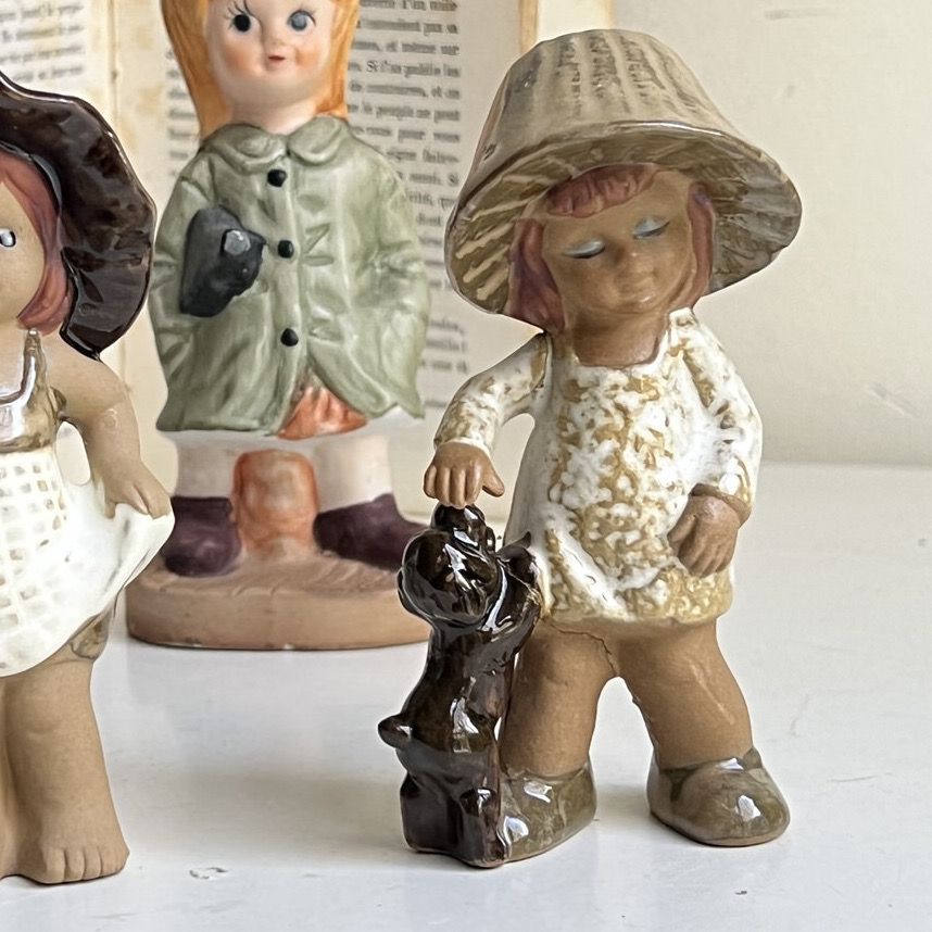Статуэтка Девочка с собакой 11 см керамика