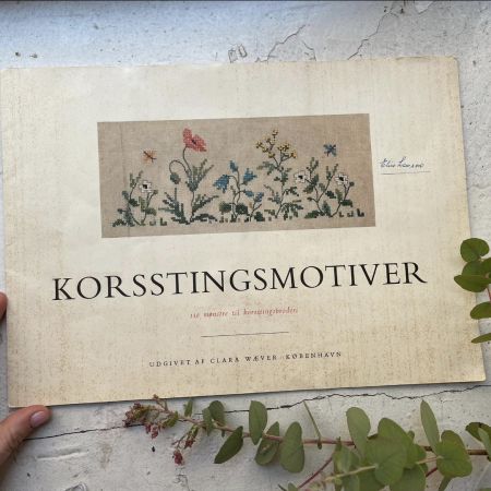 Брошюра со схемами для вышивки крестом Korsstingsmotiver 