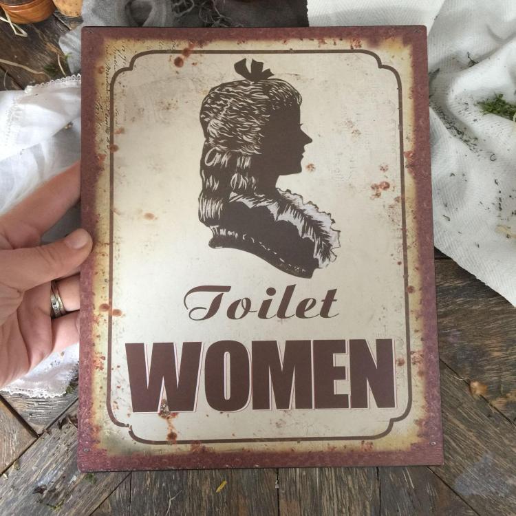 Табличка декоративная металлическая WOMEN