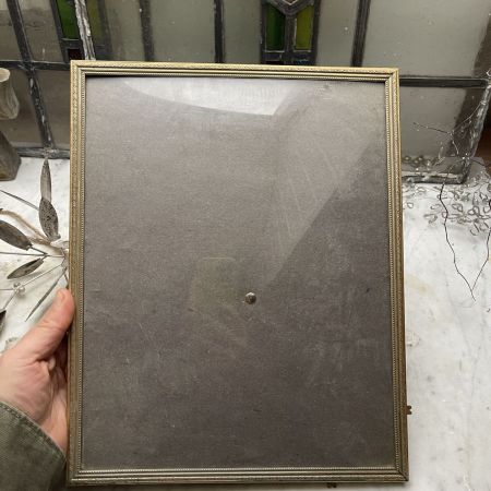 Рамка 30х24 см с выпуклым стеклом