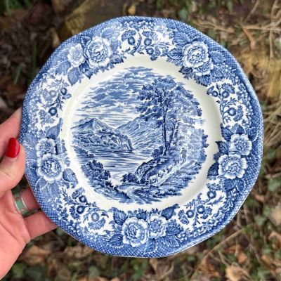 Тарелка Lochs Of Scotland Enoch Wedgwood 20 см фарфор Англия