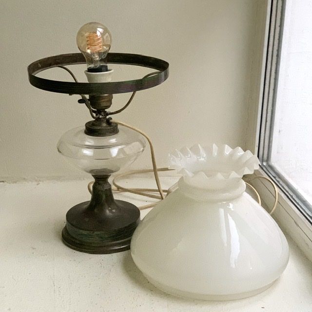 Лампа старинная с плафоном 50 см латунь