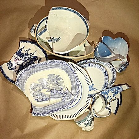 Лом фарфор синие оттенки, старинные Шведские предметы