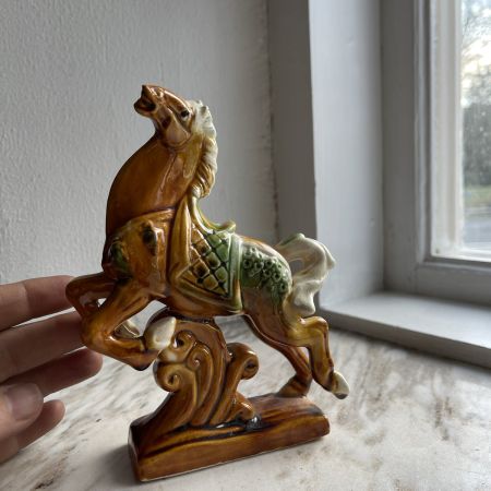 Статуэтка Лошадь 15 см керамика Tang Horse