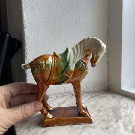 Статуэтка Лошадь 14 см керамика Tang Horse